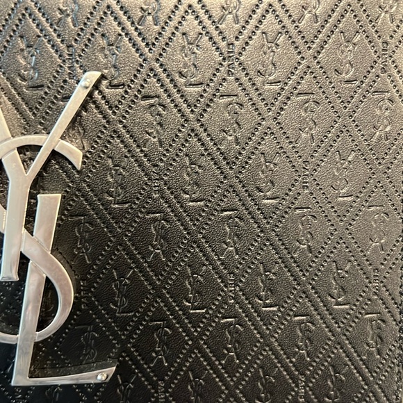 Saint Laurent TAKE-AWAY BOX IN LEATHER - Picture 14 of 17